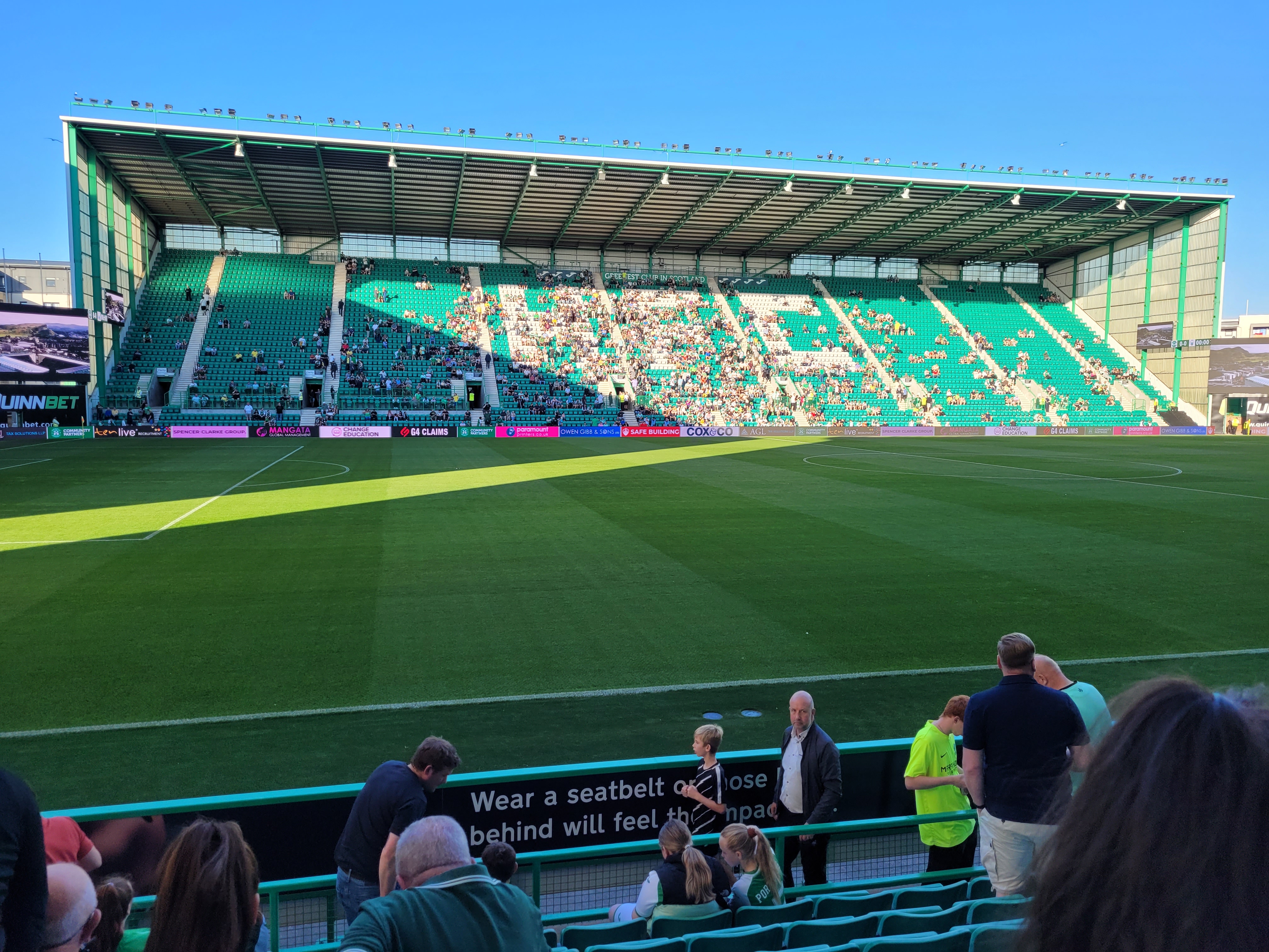 Hibernian FC - Greenock Morton
